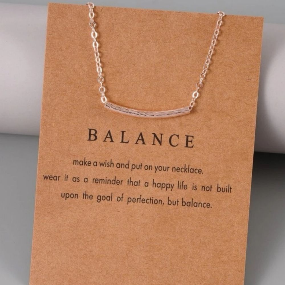 Rose Gold Curved Bar Necklace